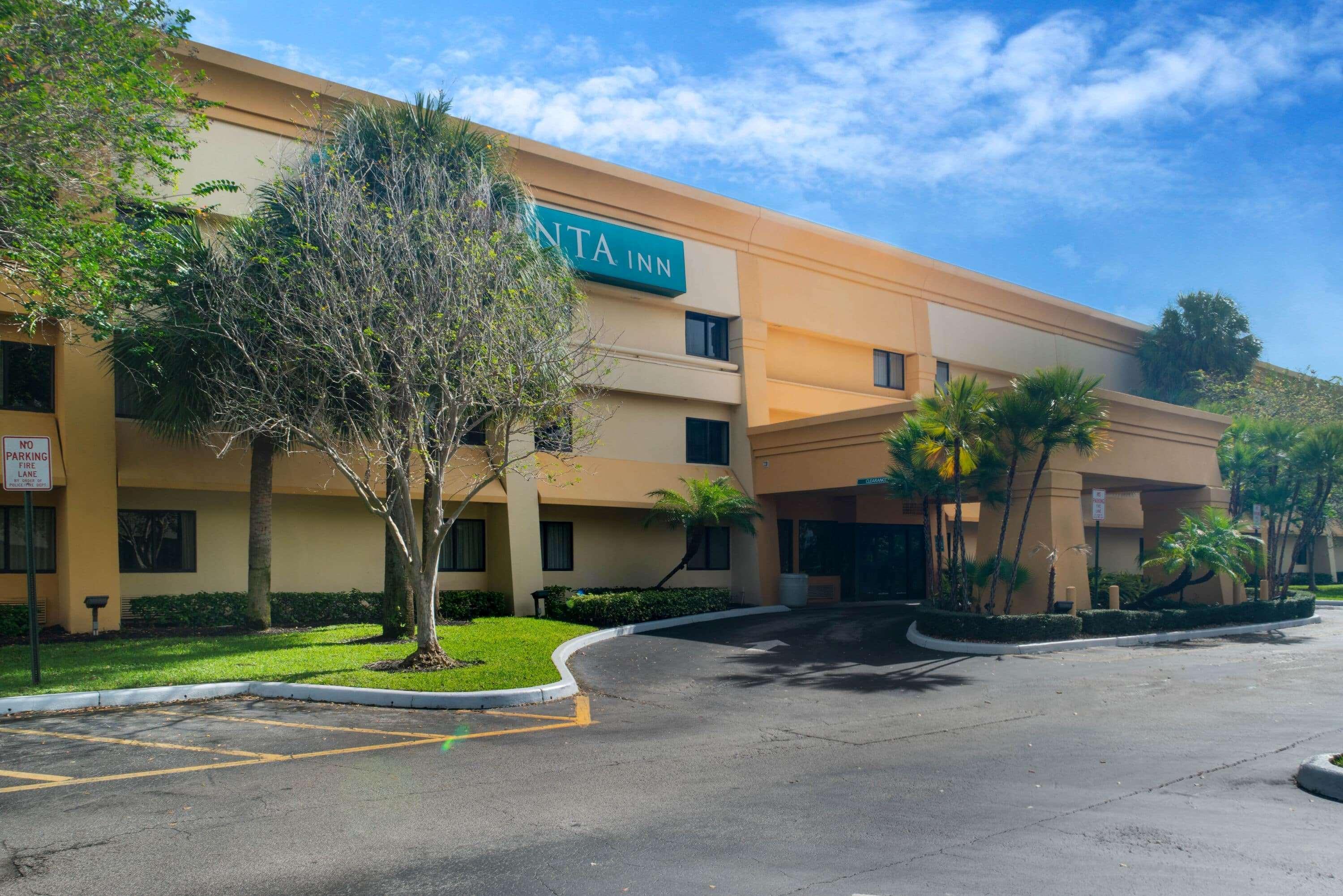 La Quinta Inn By Wyndham Ft. Lauderdale Tamarac East Lauderdale Lakes Ngoại thất bức ảnh